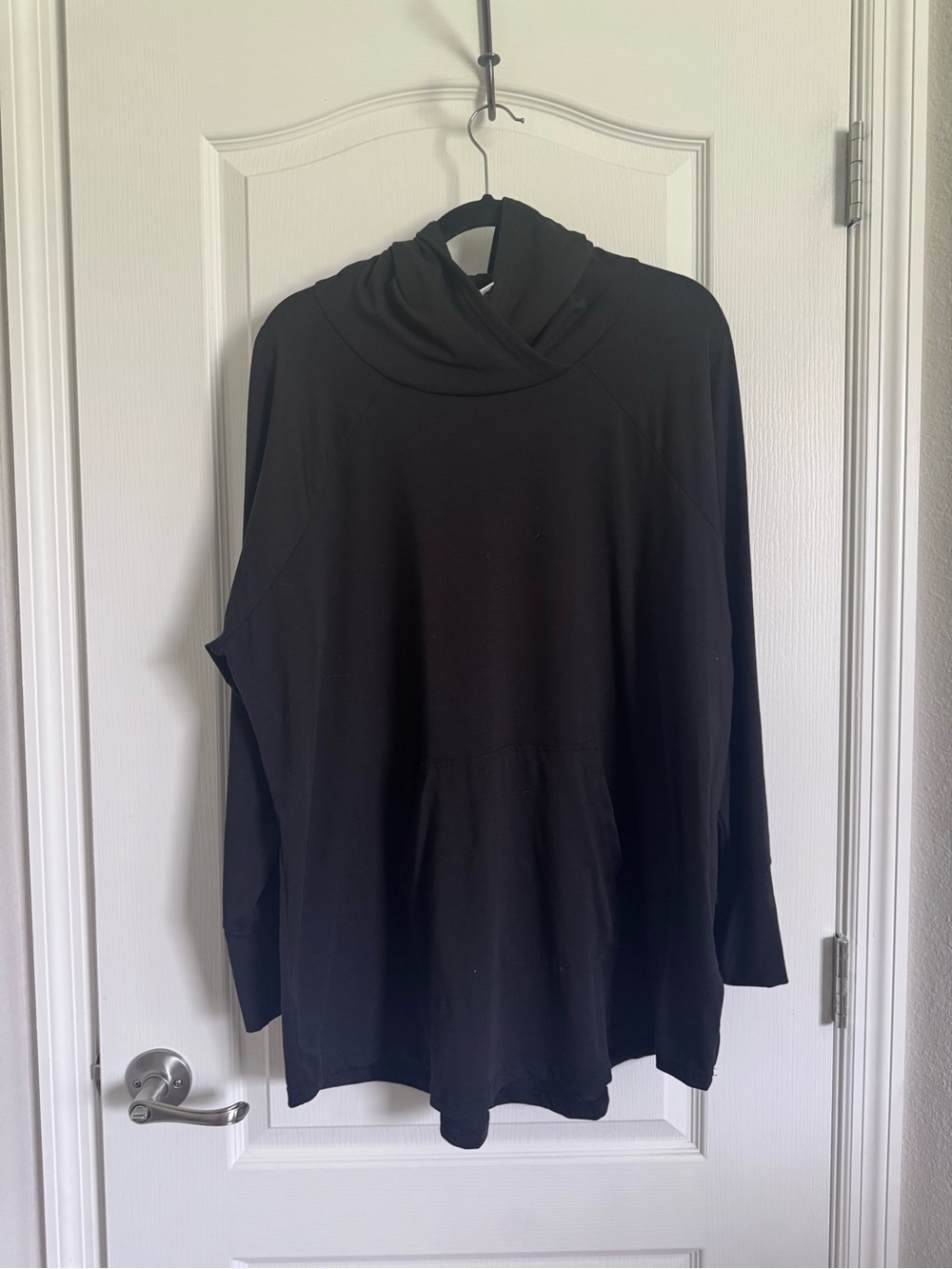 LuLaRoe Amber Black Hoodie Pullover